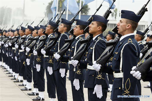 Autorizan la intervención de las fuerzas armadas en apoyo a la Policía Nacional
