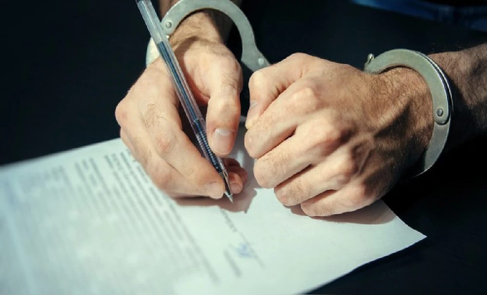 ¿El investigado tiene derecho a conecer el estado del proceso de colaboración eficaz?