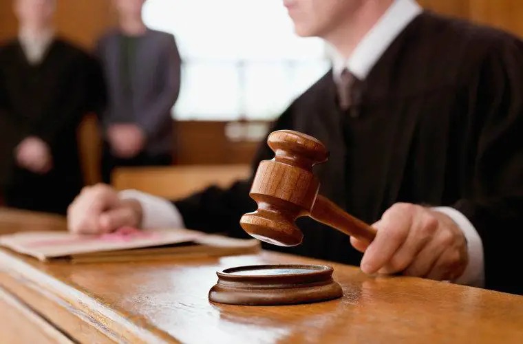 ¿En qué se basa la razonabilidad del juicio del juez?