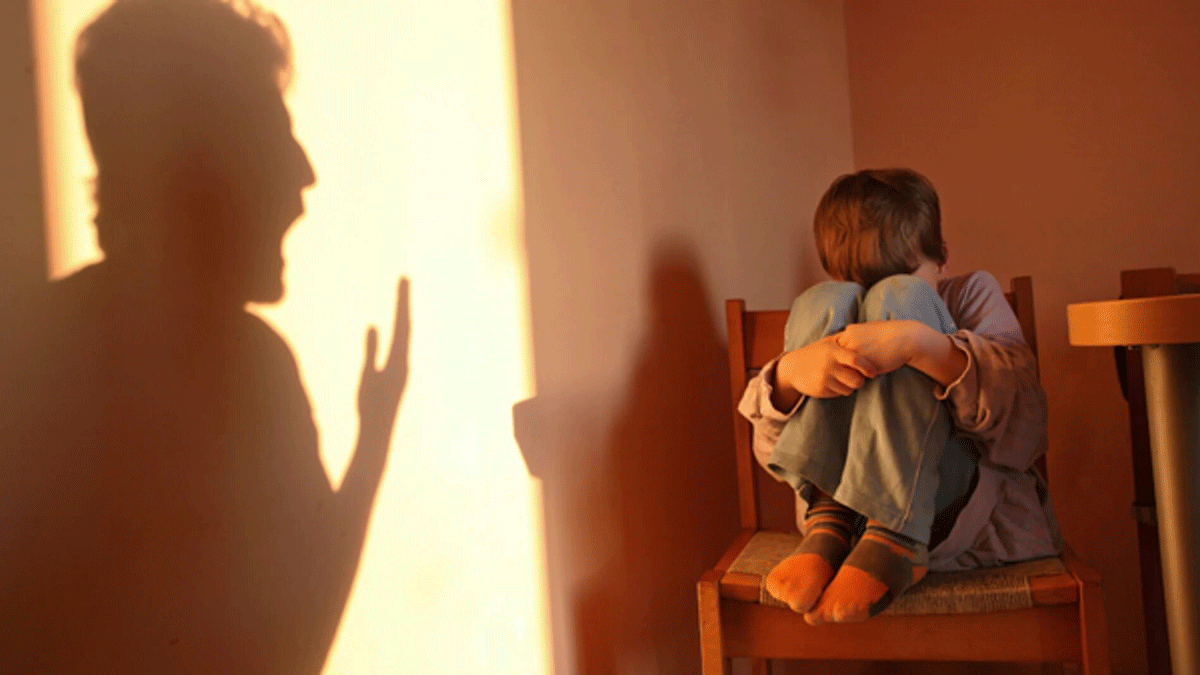 ¿Es posible valorar el interés del superior del niño en lesiones contra el propio menor?